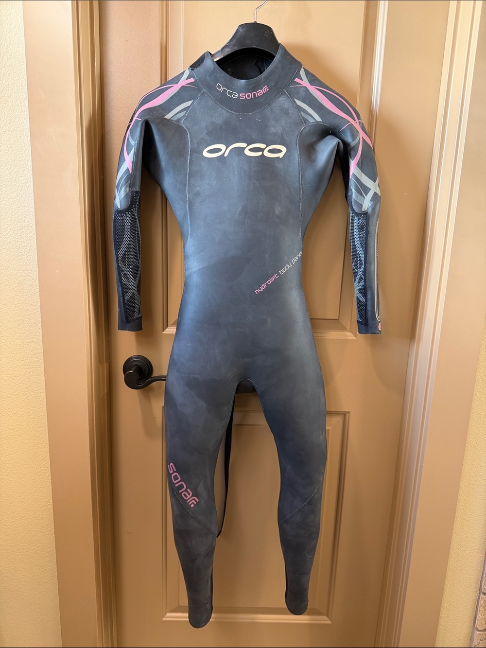 Women's Black & Pink Sonar Wetsuit - Full Body Swim Triathlon Suit